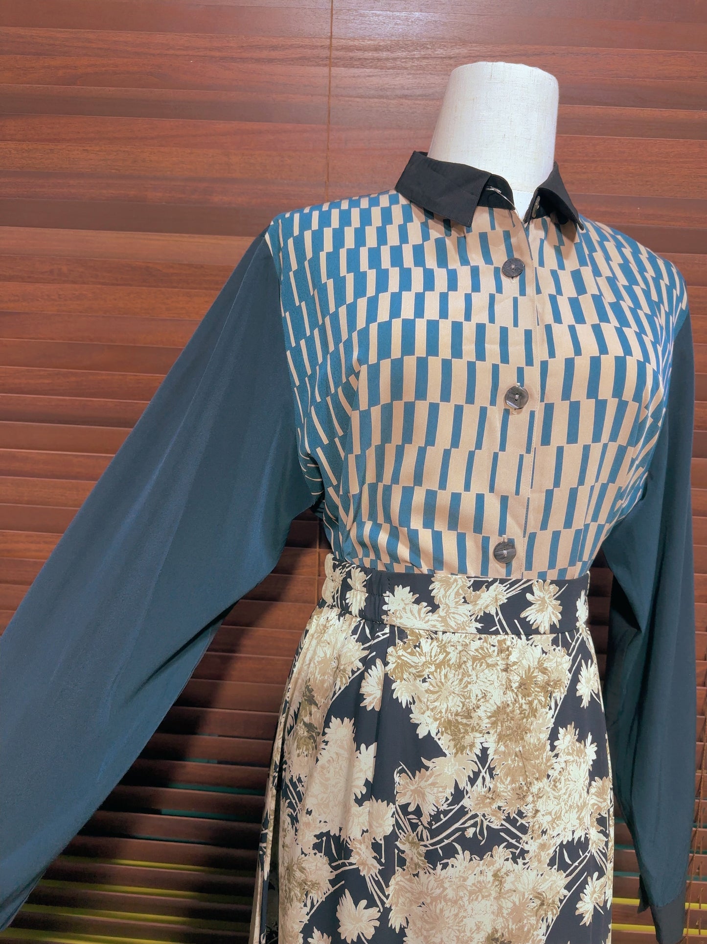 🇯🇵JAPAN Vintage ♡ Clothes(Top/Shirt/Coat/Skirt/Pants/Dress)| 🇯🇵日本古著 ♡ 衣服 復古矩形花恤 & 斯文花裙(上衣/花恤/外套/半身裙/褲/連身裙)|🔎ss-vin20 & ss-vin21
