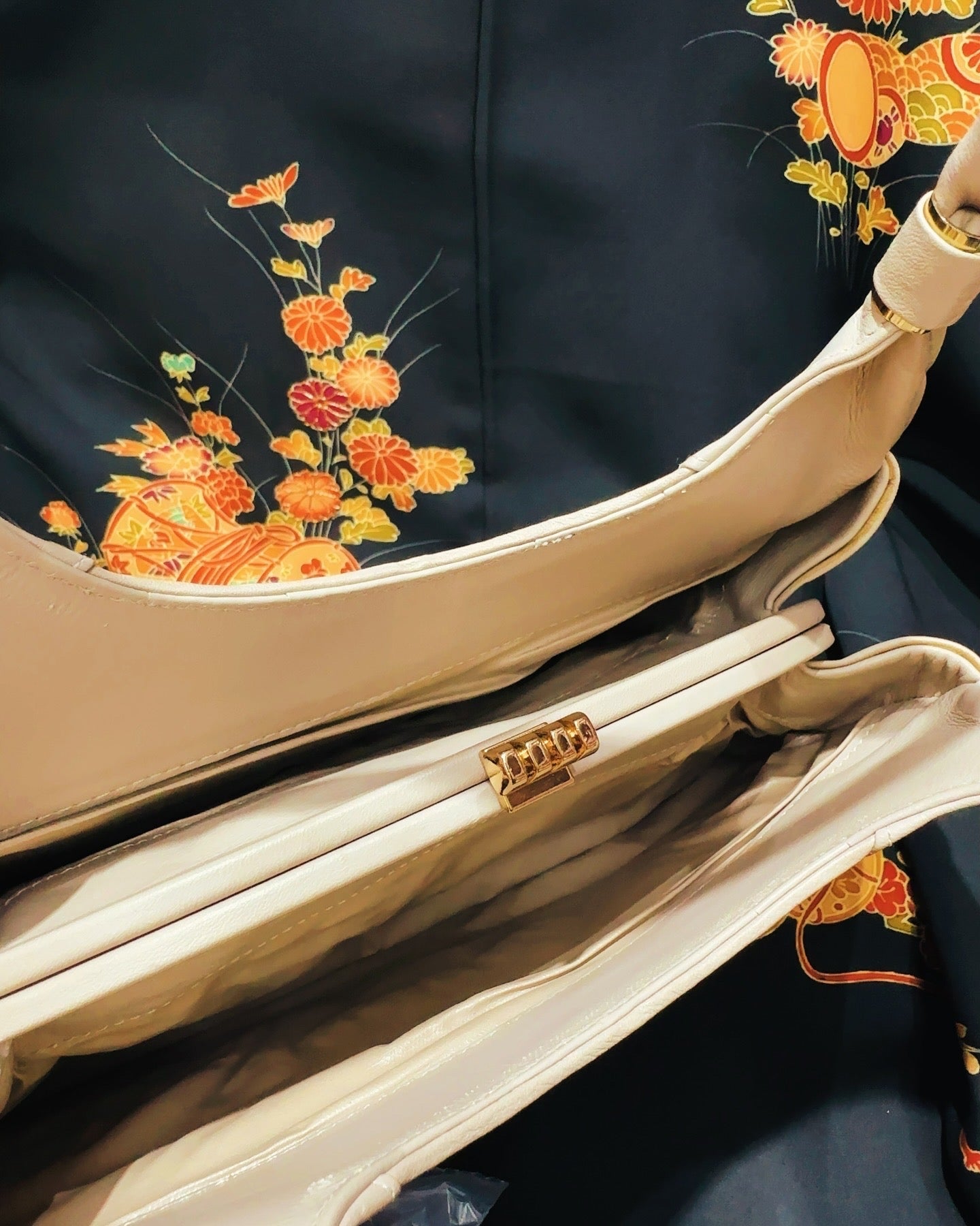 🇯🇵JAPAN Vintage ♡ Bags(Frame Purse/Frame Clutch/Kuchi Bag/Wallet)| 🇯🇵日本古著 ♡ 手袋(金襴錦織西陣織和裝手袋/口金袋/銀包)|🔎 ss-vin086 Early Japanese second-hand old bag / ladies dinner bag