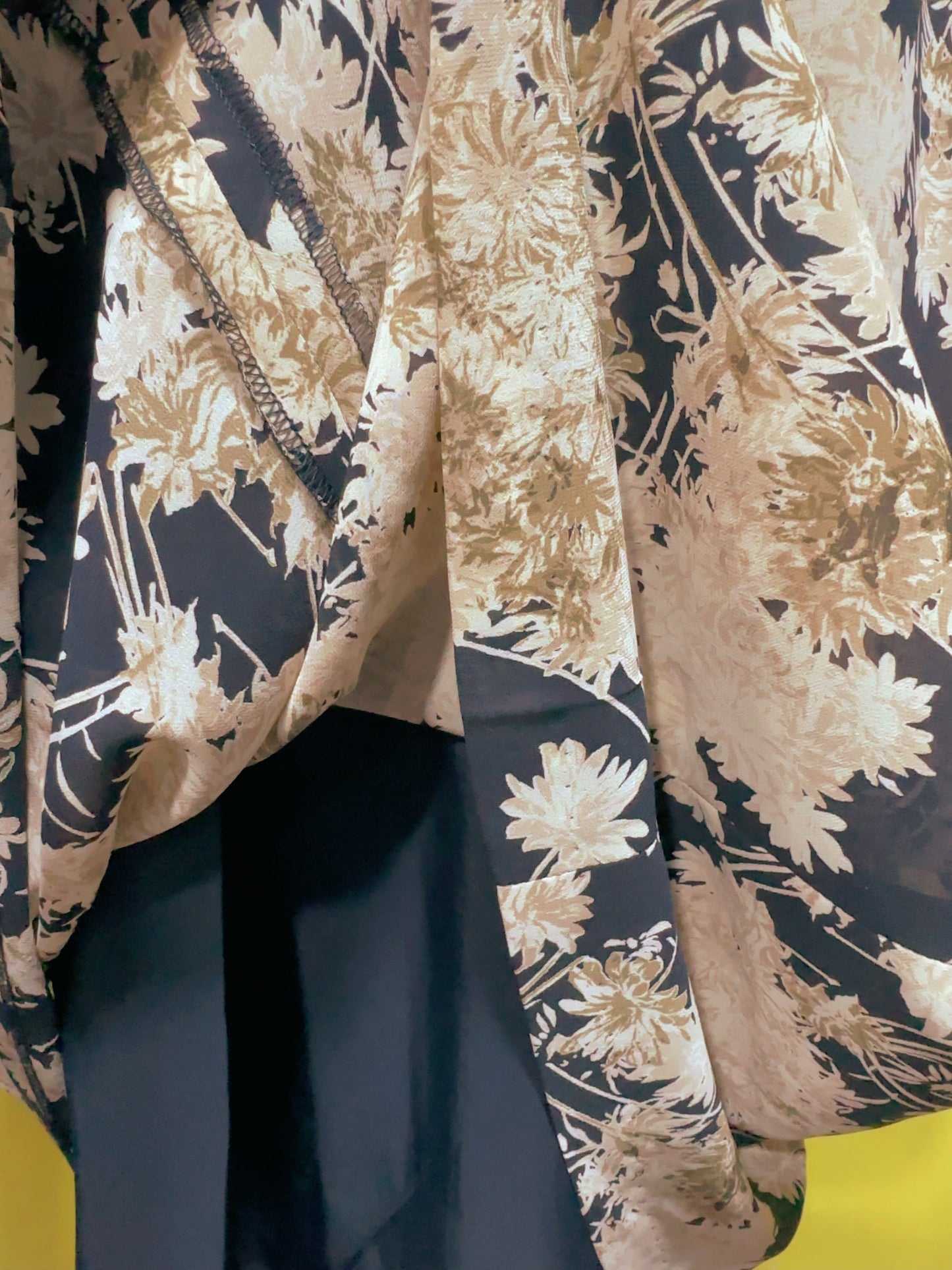 🇯🇵JAPAN Vintage ♡ Clothes(Top/Shirt/Coat/Skirt/Pants/Dress)| 🇯🇵日本古著 ♡ 衣服 復古矩形花恤 & 斯文花裙(上衣/花恤/外套/半身裙/褲/連身裙)|🔎ss-vin20 & ss-vin21