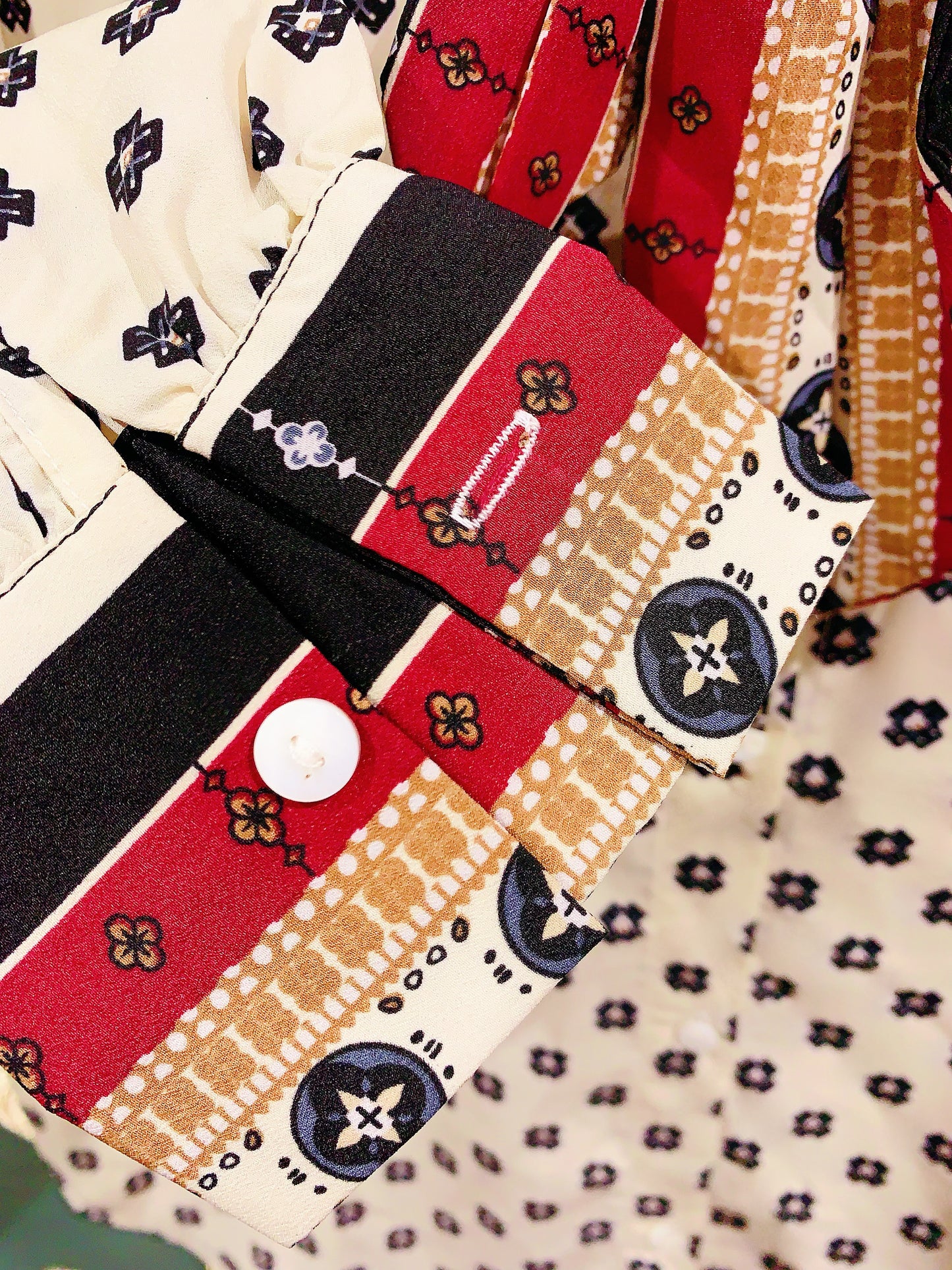 ๐ฏ๐ตJAPAN Vintage โก Clothes(Top/Shirt/Coat/Skirt/Pants/Dress)๏ฝ ๐ฏ๐ตๆฅๆฌๅค่ โก ่กฃๆ(ไธ่กฃ/่ฑๆค/ๅคๅฅ/ๅ่บซ่ฃ/่คฒ/้ฃ่บซ่ฃ)๏ฝ๐ ss-vin210