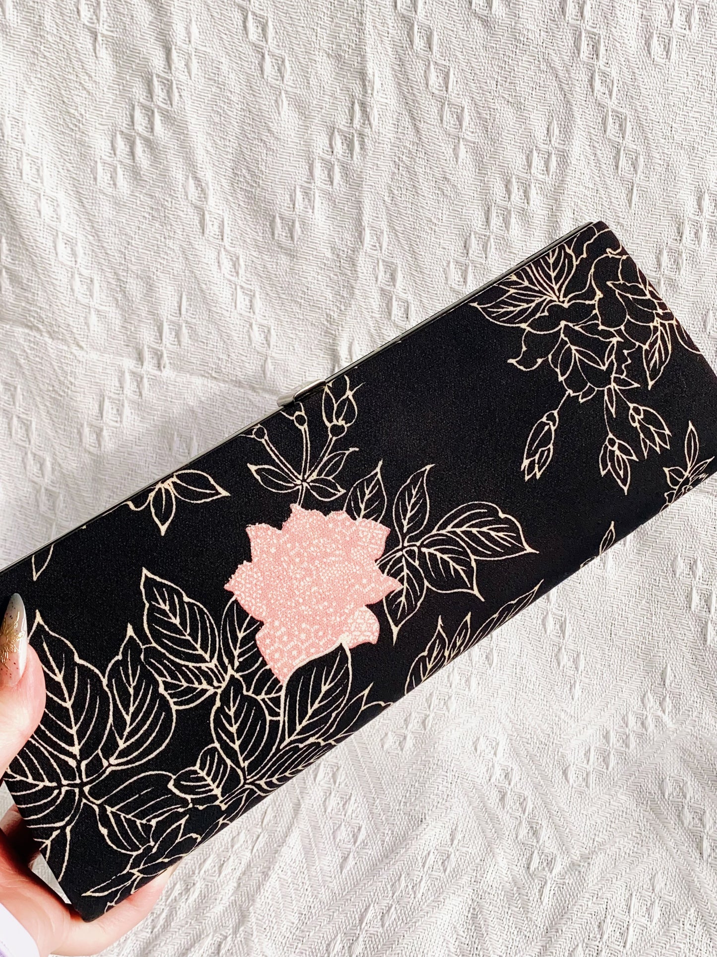 ๐ฏ๐ตJAPAN Vintage โก Bags(Frame Purse/Frame Clutch/Kuchi Bag/Wallet)๏ฝ ๐ฏ๐ตๆฅๆฌๅค่ โก ๆ่ข(้่ฅด้ฆ็น่ฅฟ้ฃ็นๅ่ฃๆ่ข/ๅฃ้่ข/้ๅ
)๏ฝ๐ ss-vin229๏ฝss-vin230๏ฝss-vin231