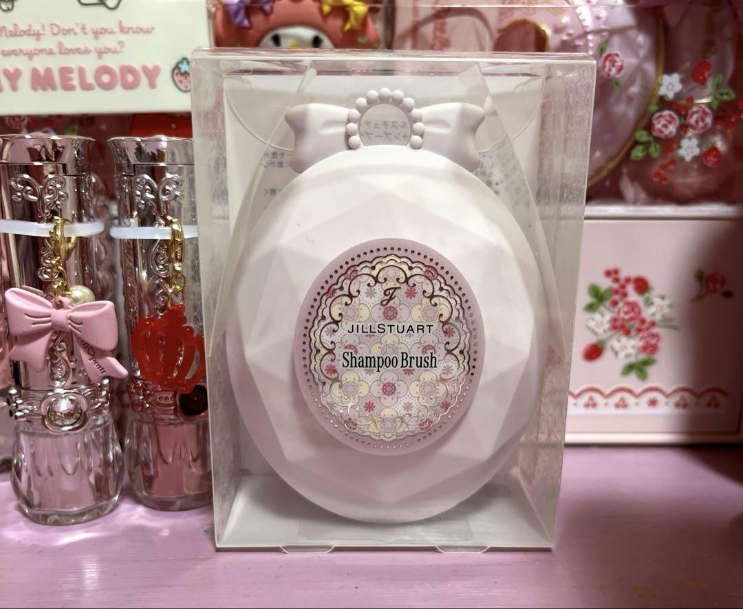 🇯🇵JAPAN ♥ JILL STUART Deep Head Cleanse White Floral & Scalp Massage Shampoo Brush|日本 純白花漾頭皮深層清潔膏 & 頭皮按摩洗髮刷 \ 滿滿奢華感的髮護理產品,睇得又用得!/ ジルスチュアート シャンプーブラシ & ホワイトフローラルディープヘッドクレンズ