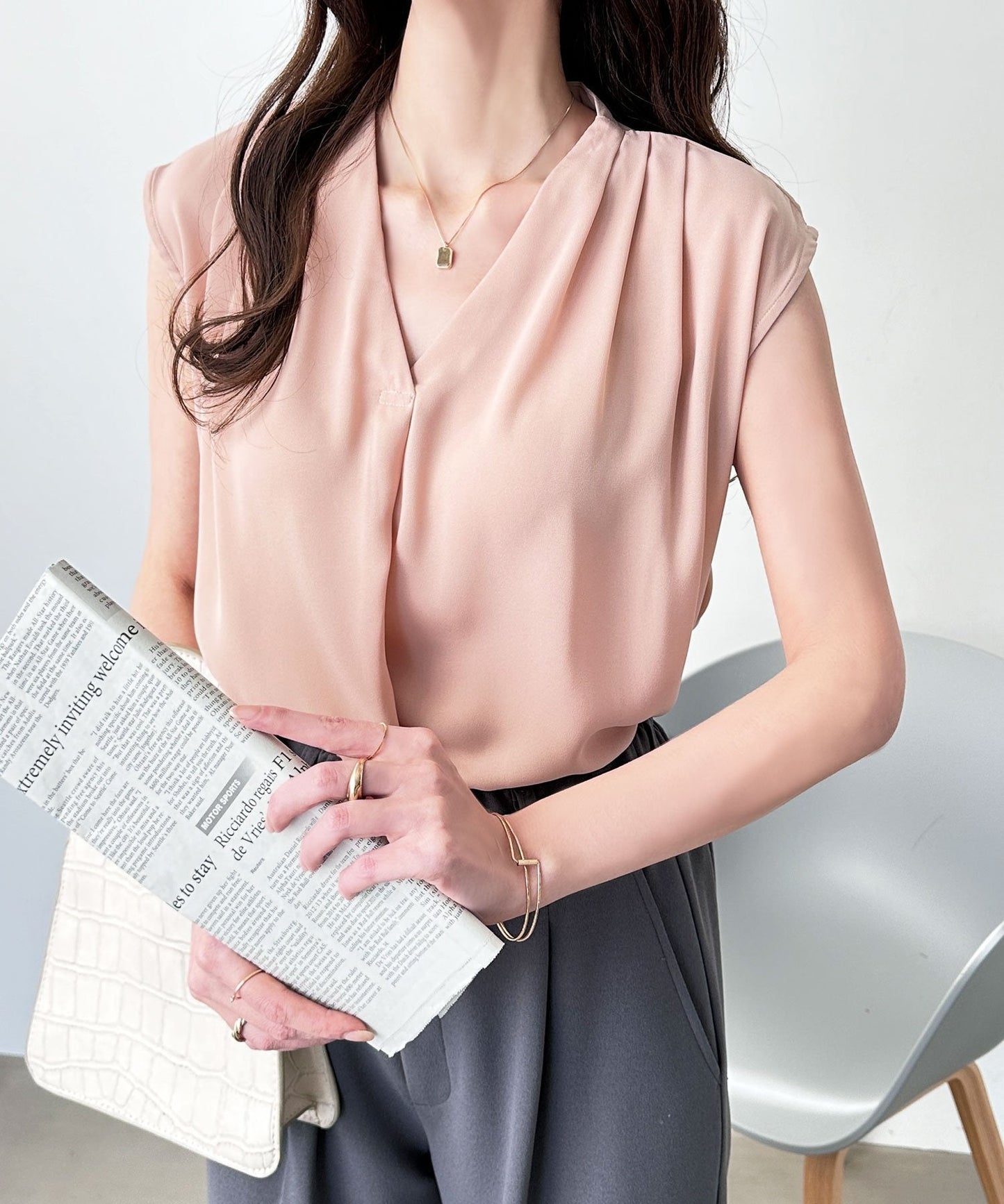 🇯🇵日本 褶皺設計的紳士上衣 Tucked design skipper blouse 🔎 𝐈𝐭𝐞𝐦 𝐍𝐨.: SS-jrr63274_200784