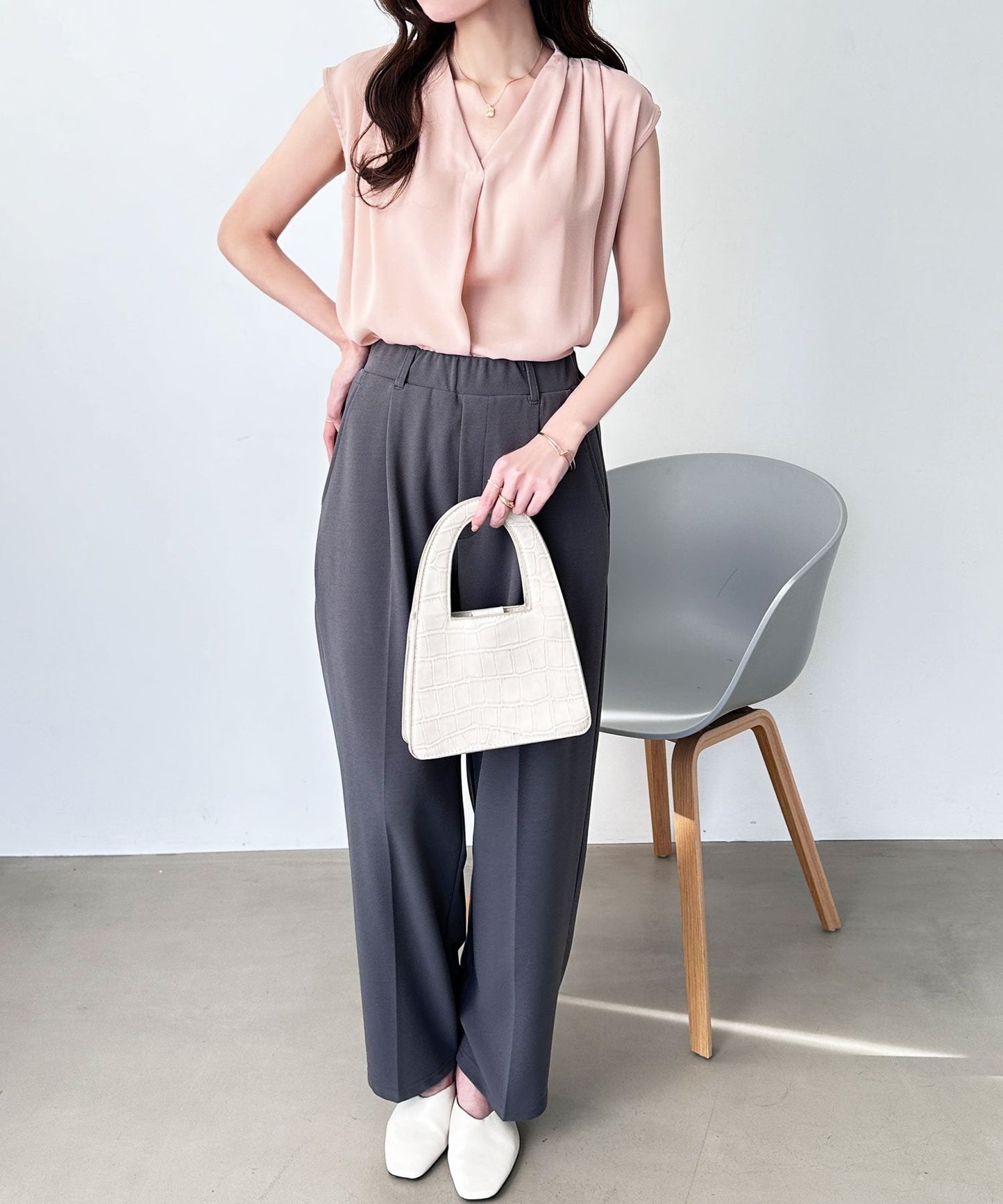 🇯🇵日本 褶皺設計的紳士上衣 Tucked design skipper blouse 🔎 𝐈𝐭𝐞𝐦 𝐍𝐨.: SS-jrr63274_200784