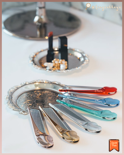 🇯🇵日本 ♥ ReFa HEART COMB Aira 
折疊式抗靜電心型瀏海梳 \ 簡易梳理瀏海、散發等細小髮絲 /