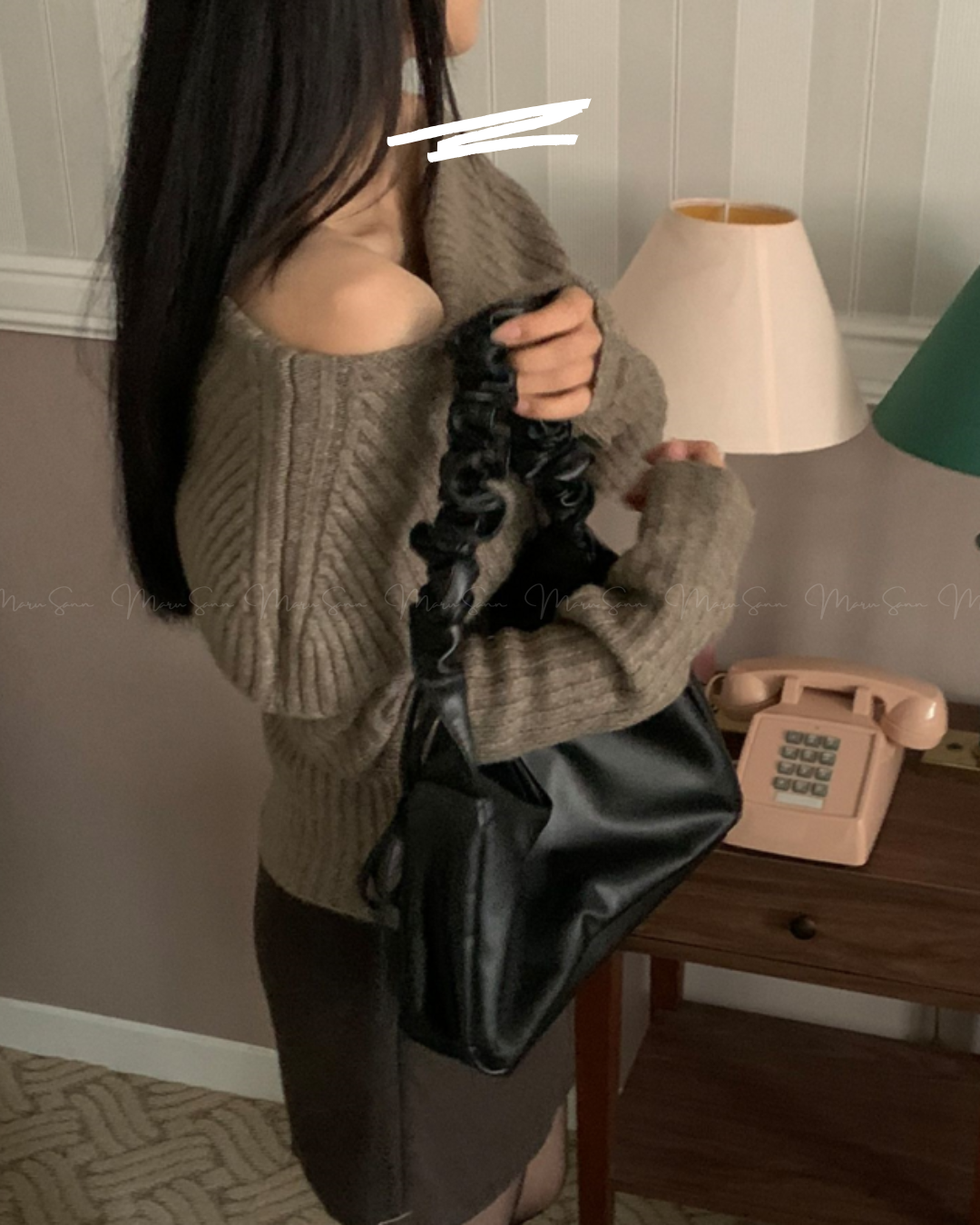 🇰🇷KOREA 
♥ 溫柔一字領 SS-KSS97269136