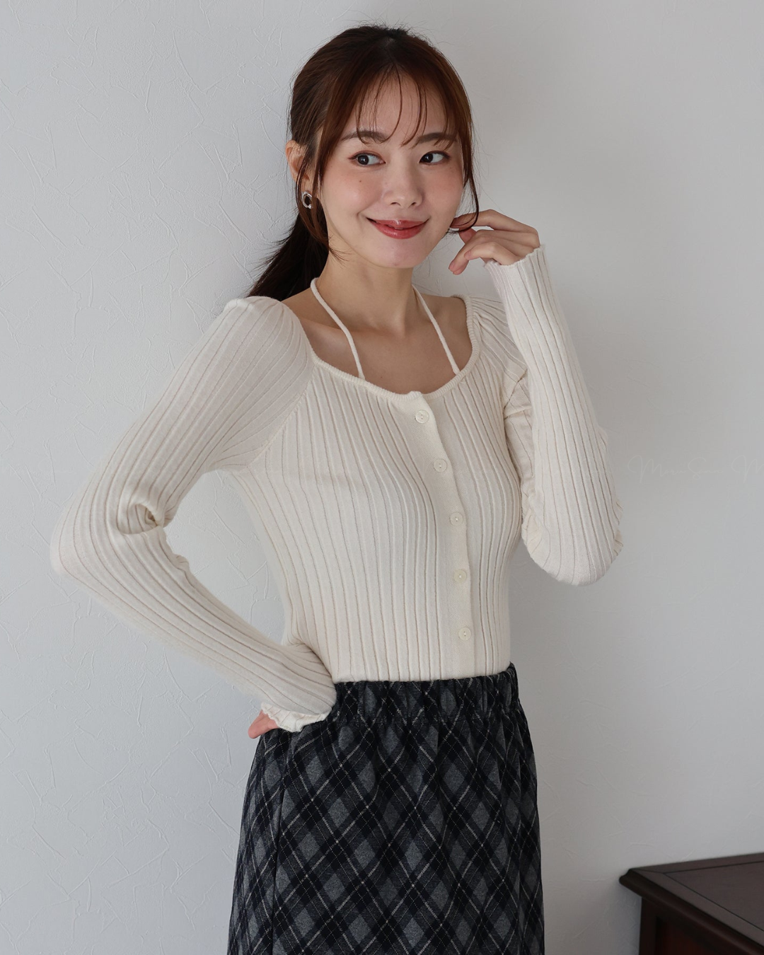 🇯🇵 JAPAN ♥  Ribbed knit top with square neck and ribbon choker ♥ 蝴蝶結桃心領坑紋 Knit (3色入)  🔎 ɪᴛᴇᴍ ɴᴏ：SS-JS31886