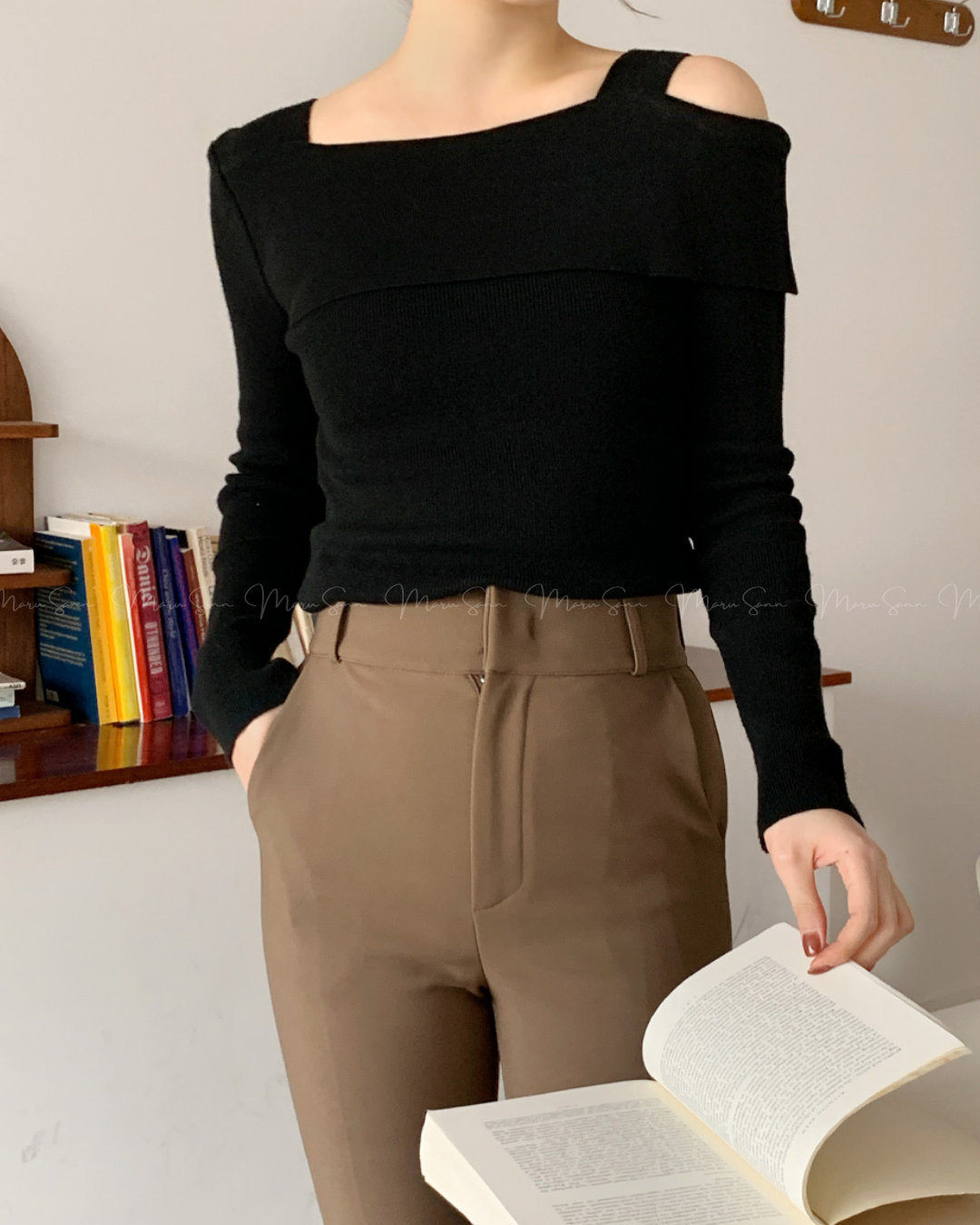 (UK🇬🇧)🇰🇷KOREA ♥ Unbalanced Off-Shoulder Knitwear ♥ 熱銷商品 奶油色不對稱露單肩針織衫 (4色入)  🔎 ɪᴛᴇᴍ ɴᴏ：SS-KSS93544093