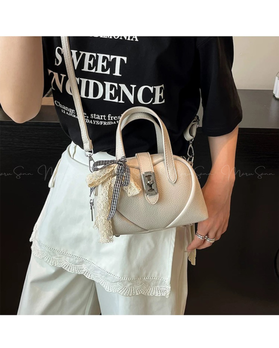 🇯🇵日本 ♥ Mini bag with a heart design and a ribbon 心心緞帶蝴蝶結可愛2way袋 🔎 ɪᴛᴇᴍ ɴᴏ.： ss-jgat2549