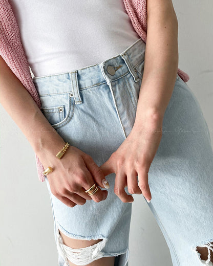 🇰🇷KOREA ♥ 高腰條肚腩破洞爛牛仔褲
High waist damage ripped blue jeans 🔎 ɪᴛᴇᴍ ɴᴏ：SS-KSS61754768