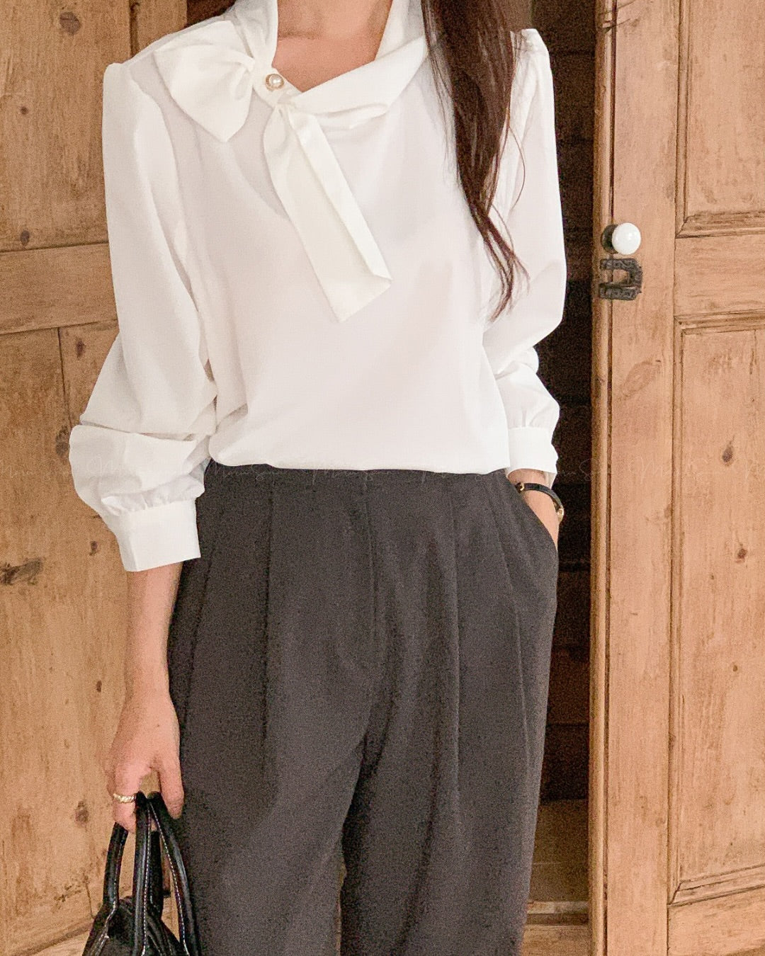 🇰🇷KOREA 
♥ 珍珠蝴蝶結襯衫 SS-KSS98887426