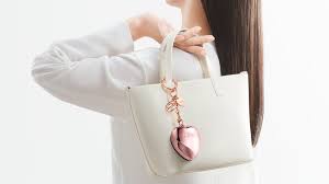 🇯🇵JAPAN ♥ ReFa HEART BRUSH CHARM 迷你心形梳吊飾 リファハートブラシチャーム