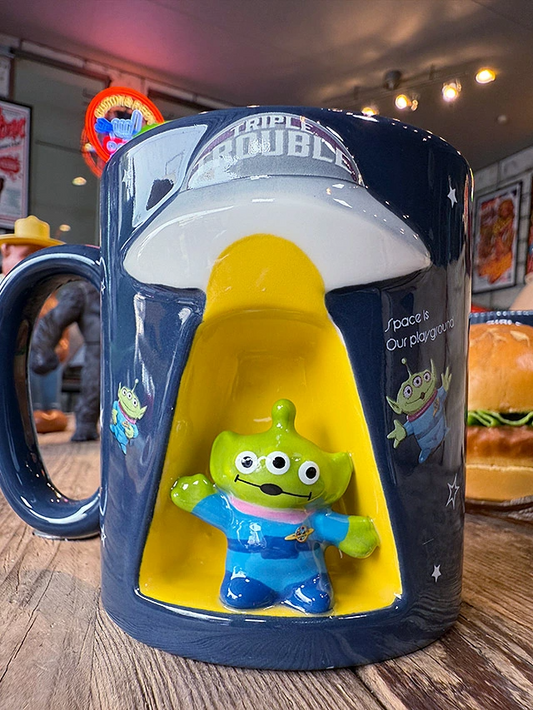 🇯🇵日本 ♡ DISNEY Alien 3D Spaceship Ceramic Mug 迪士尼三眼仔太空船杯 ディズニー エイリアン UFOマグ
